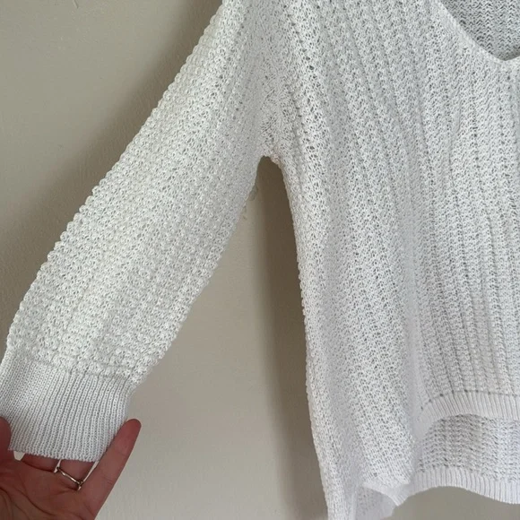 J. Jill White V-Neck lightweight half sleeve Sweater petite medium - Picture 3 of 5